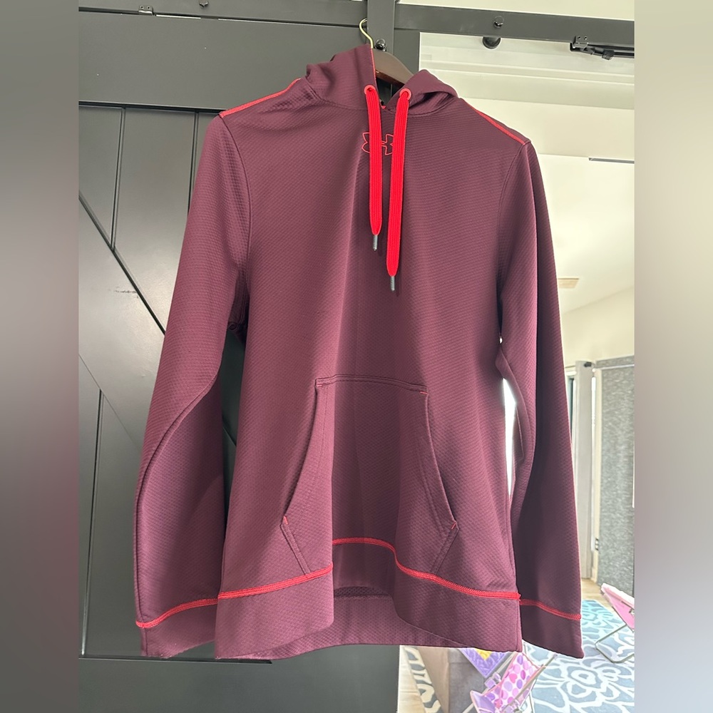 Burgundy under Armour size medium hoodie